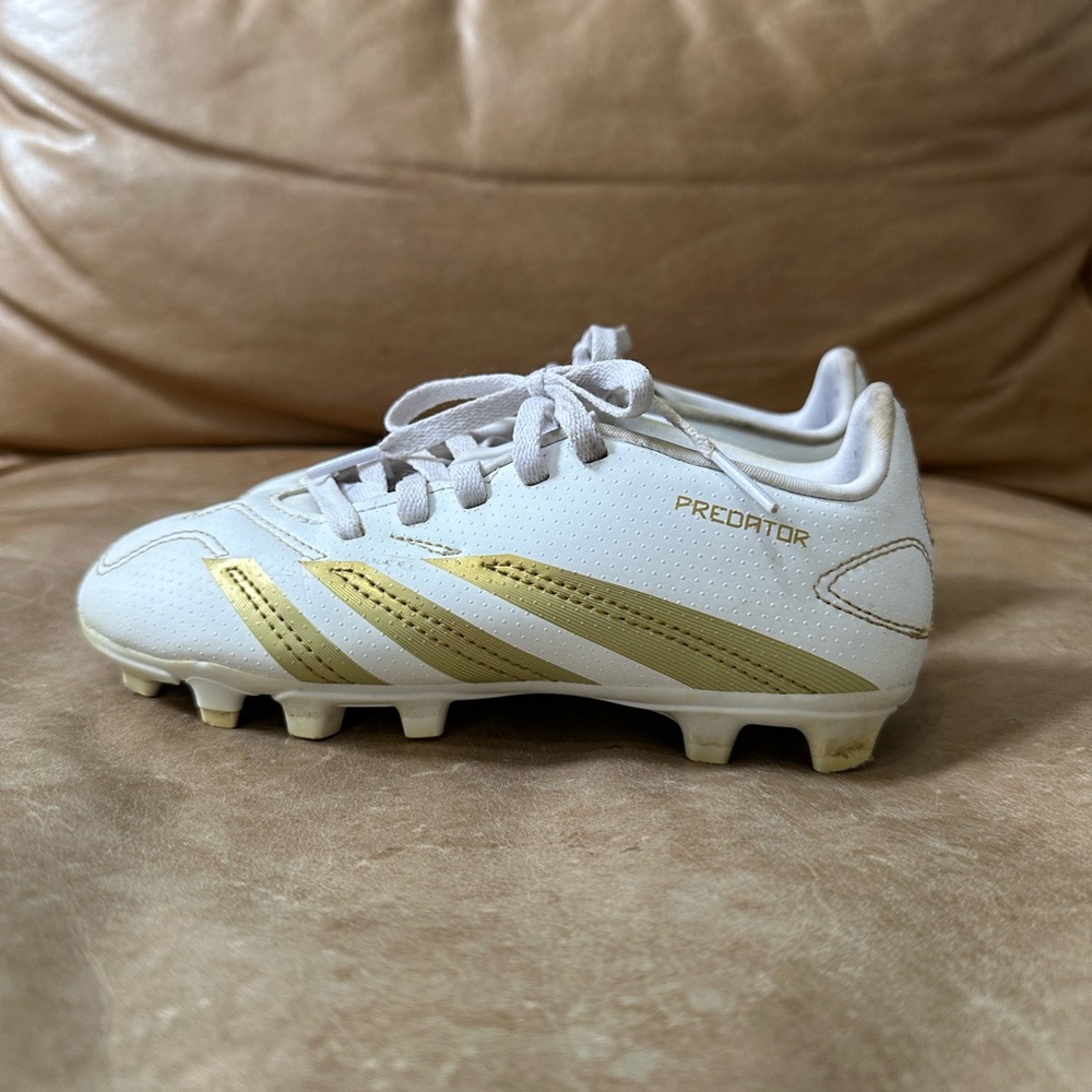 Adidas Kids White and Gold Predator Soccer Cleats, Size 13K